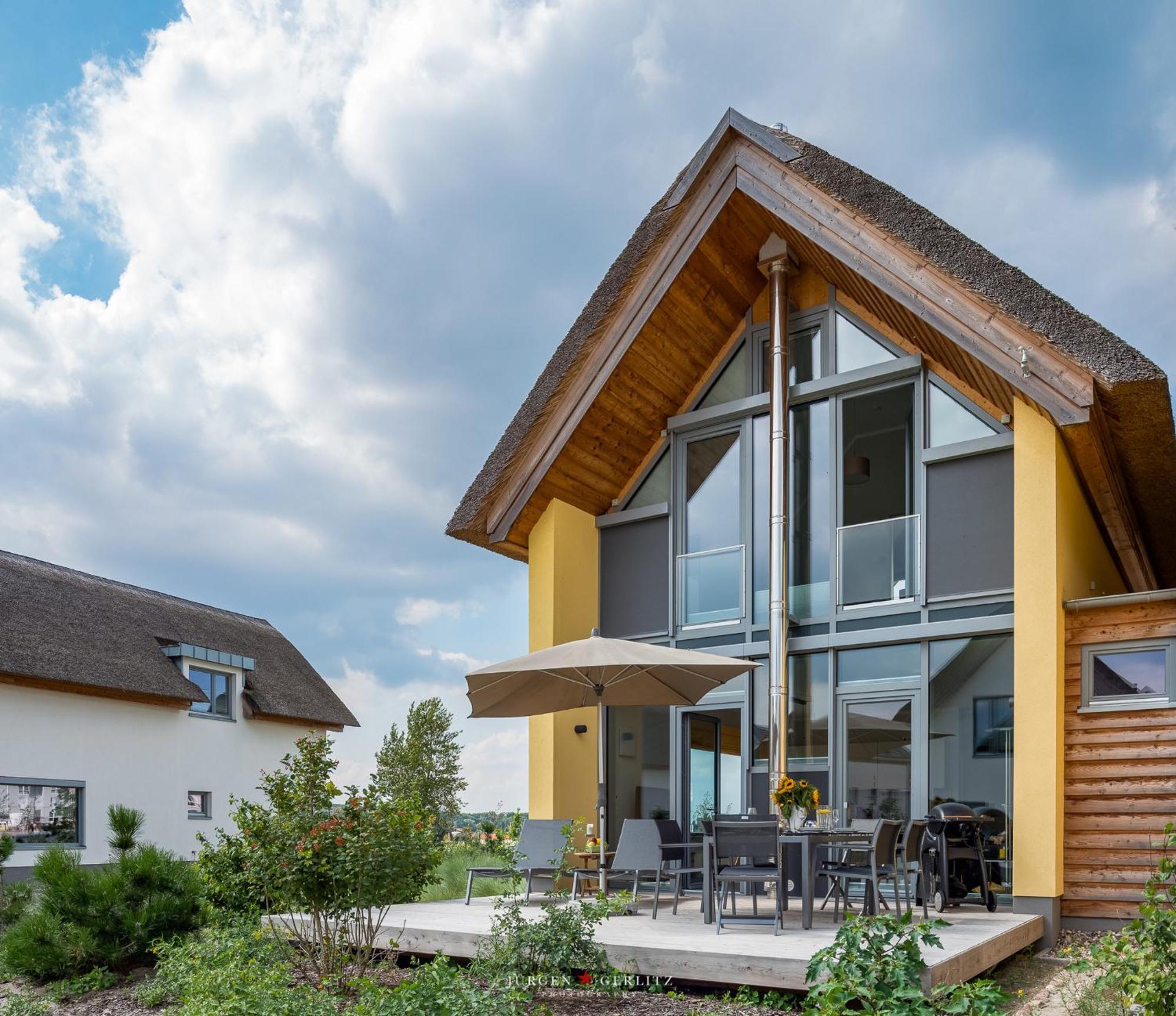 Ostsee - Reetdachhaus Nr 7 "Haddock" Im Strand Resort Heiligenhafen Exterior foto